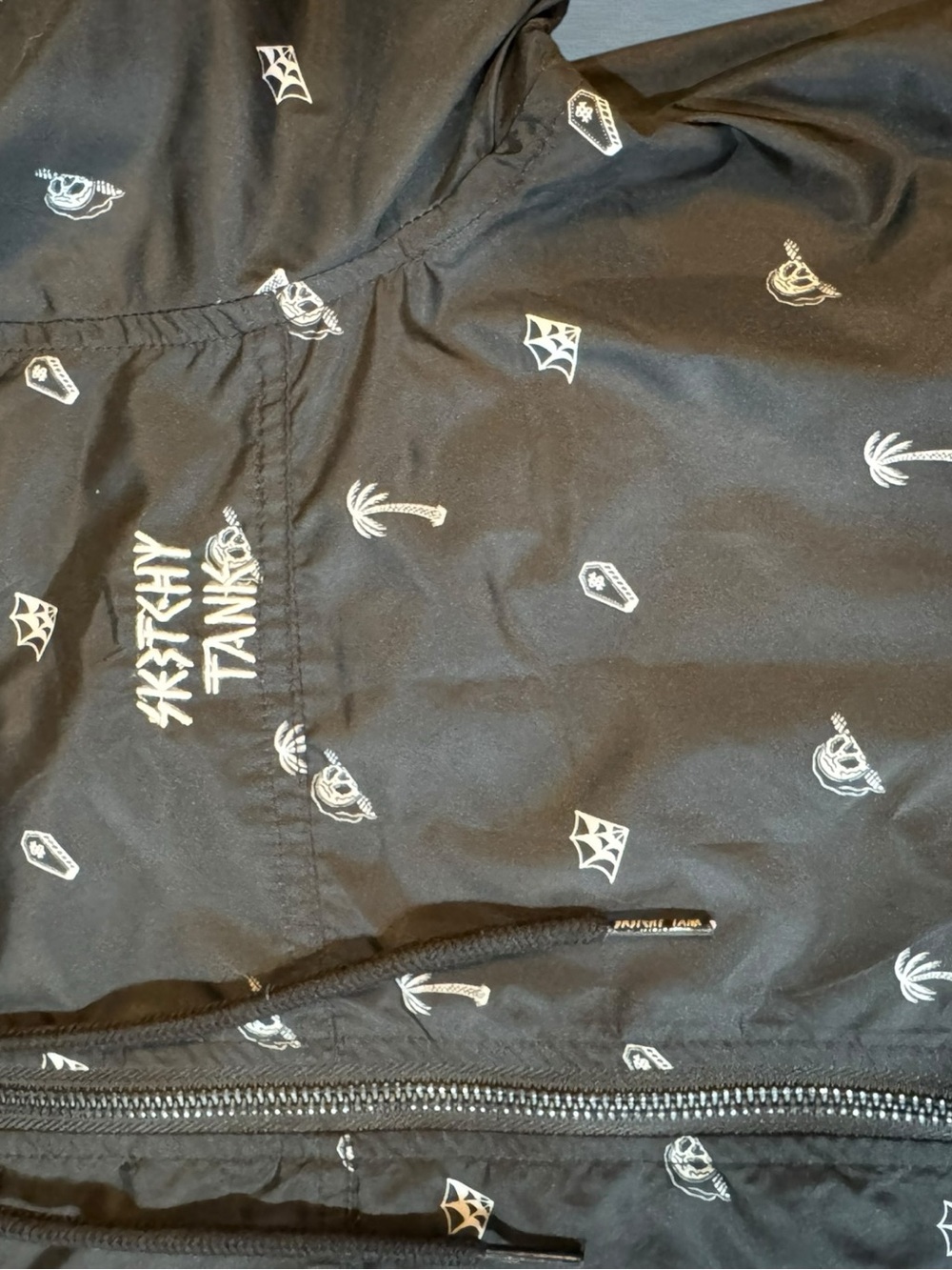 Lurking Class By Sketchy Tank Womens Black Hooded Windbreaker Jacket Size Small - Picture 7 of 9